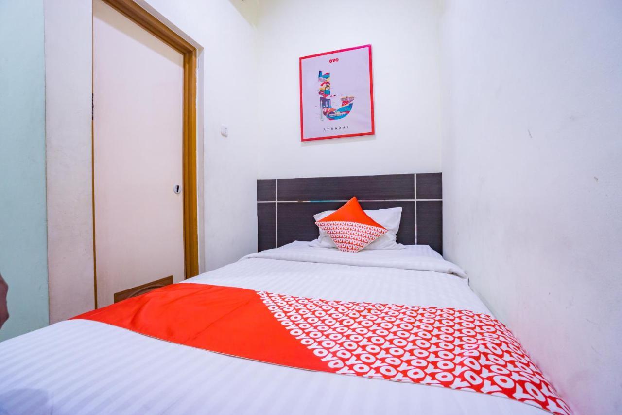 Oyo 2357 Syariah Grand Raudhah Hotel Jakarta