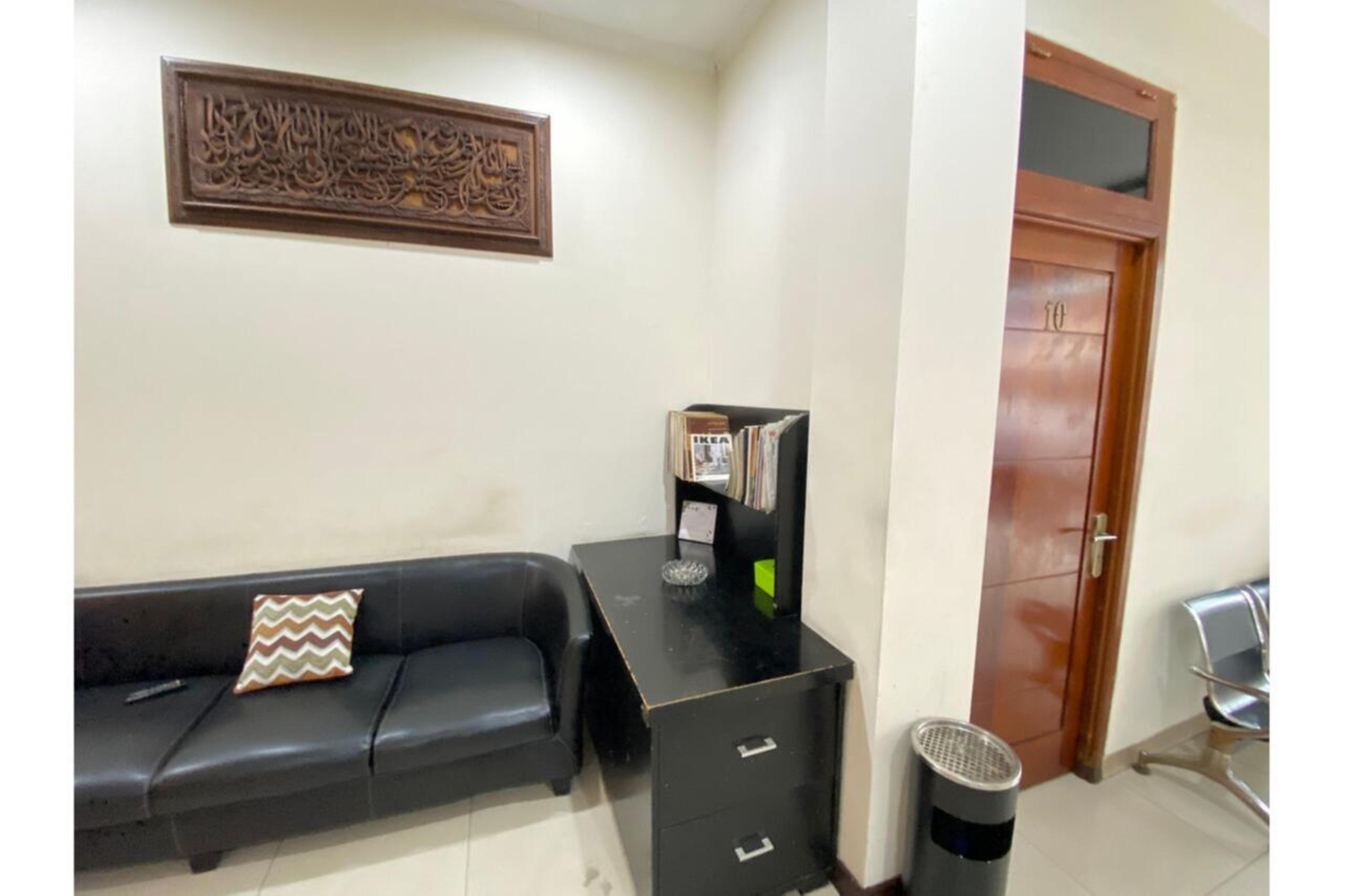Oyo 2357 Syariah Grand Raudhah
