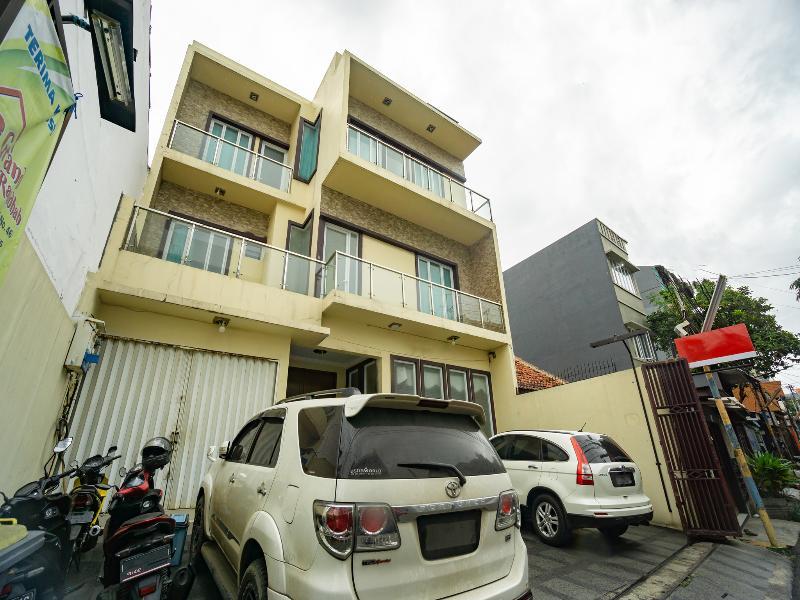 Oyo 2357 Syariah Grand Raudhah Jakarta