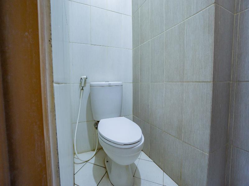 Oyo 2357 Syariah Grand Raudhah 2* Jakarta